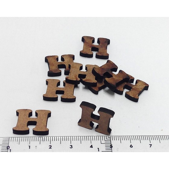 Silueta en DM -H- Mini letra 1.5 cm DM